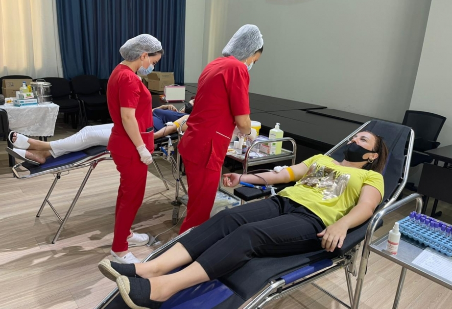 Ekologiya və Təbii Sərvətlər Nazirliyinin əməkdaşları və ekokönüllülər qanvermə aksiyasına qoşulublar