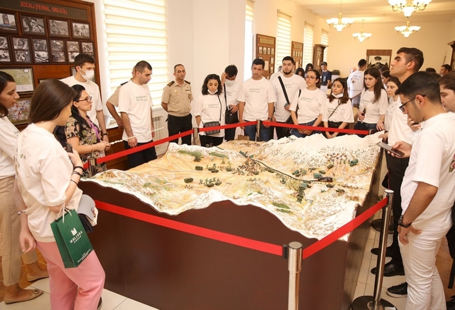 Voluntarios diplomáticos visitan varias instituciones del Ministerio de Defensa