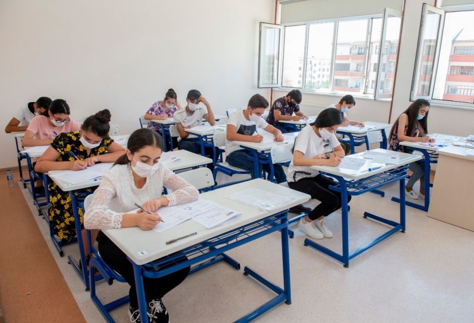 Respublikanın 22 şəhər və rayonunda qəbul imtahanları keçirilib