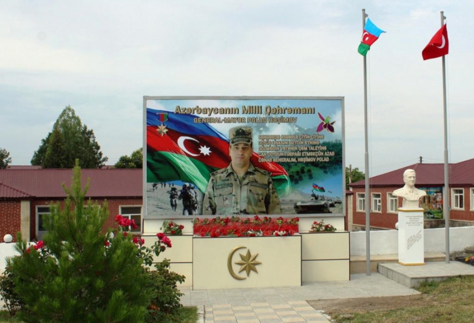 Qəbələdə Milli Qəhrəman, general-mayor Polad Həşimovun xatirəsi anılıb