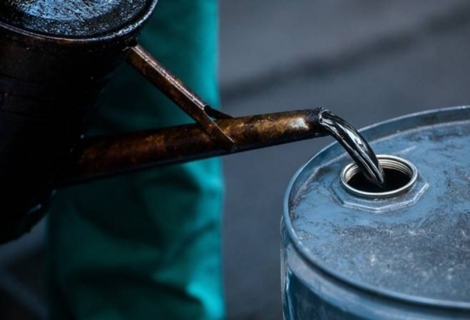 الكشف عن حجم وقيمة بعض المنتجات النفطية المصدرة من البلاد