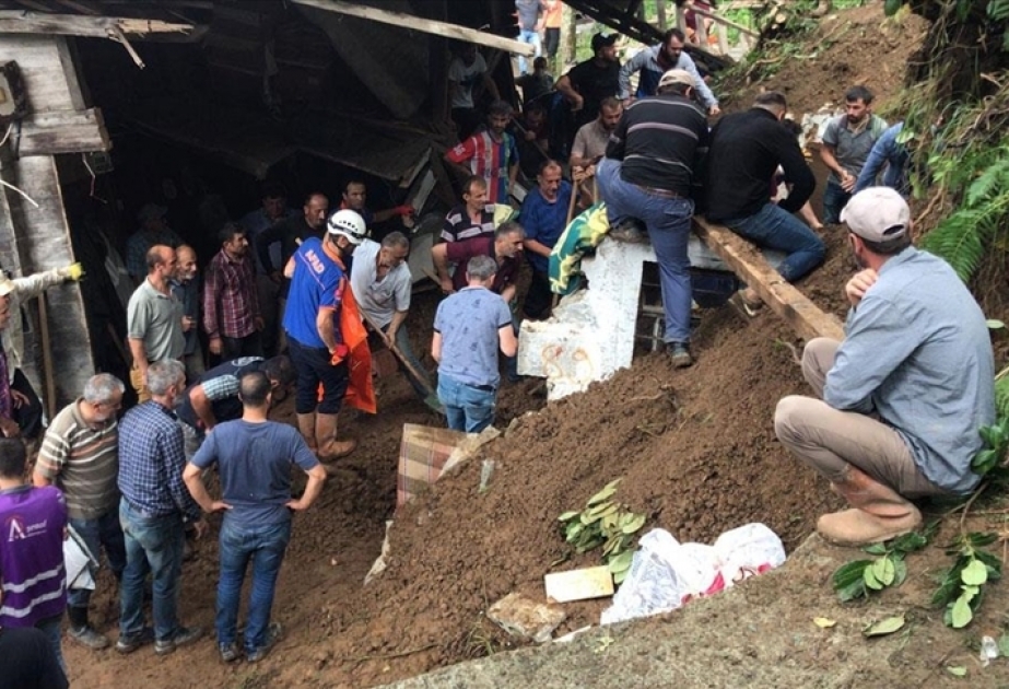 Türkiyədə seldə həyatını itirənlərin sayı altıya çatıb