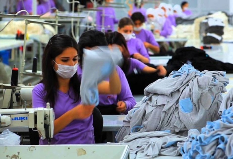 Toxuculuq, geyim və ayaqqabı sahələrində 250,8 milyon manatlıq məhsul istehsal edilib
