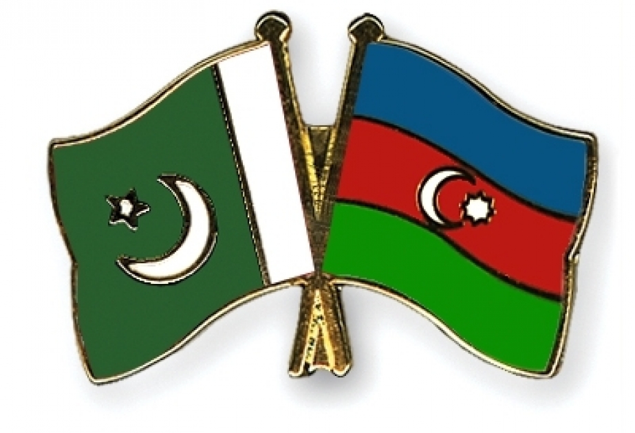 الرئيس علييف يعين سفيرا جديدا في باكستان