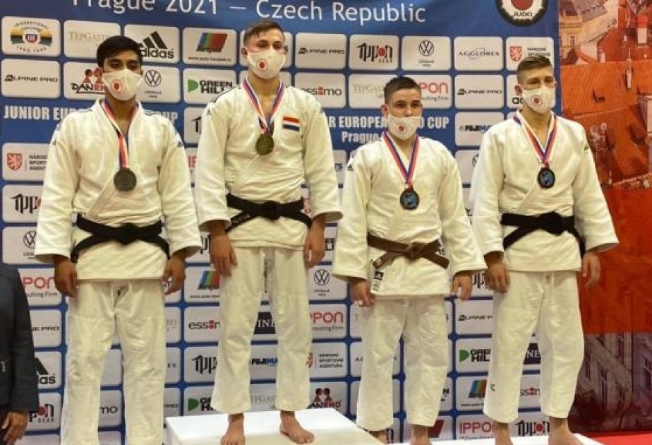 Gənc cüdoçularımız Praqada üç medal qazanıblar