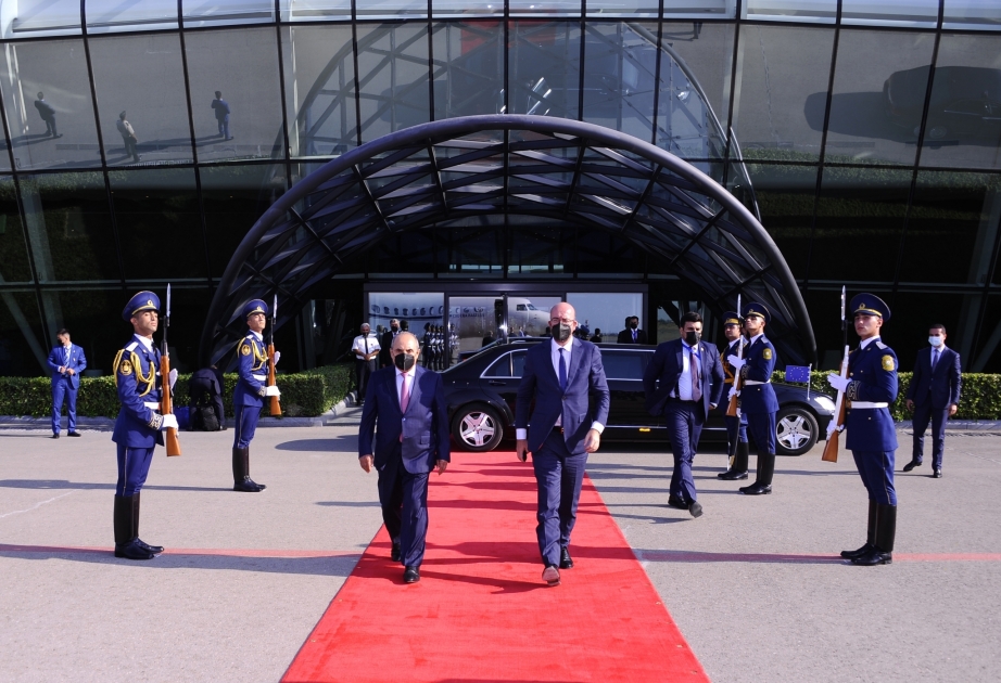 Завершился визит президента Совета Европейского Союза Шарля Мишеля в Азербайджан
