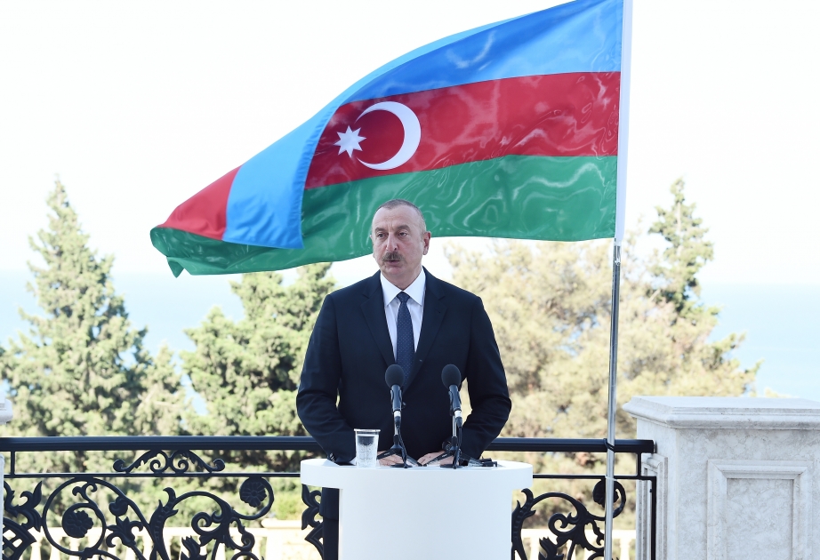 Azərbaycan Prezidenti: Regionda bütün kommunikasiyalar eyni vaxtda açılmalıdır