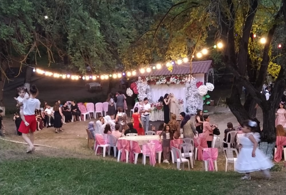 Qubada qanunsuz toy mərasimi keçirən restoran sahibi cərimələnib VİDEO