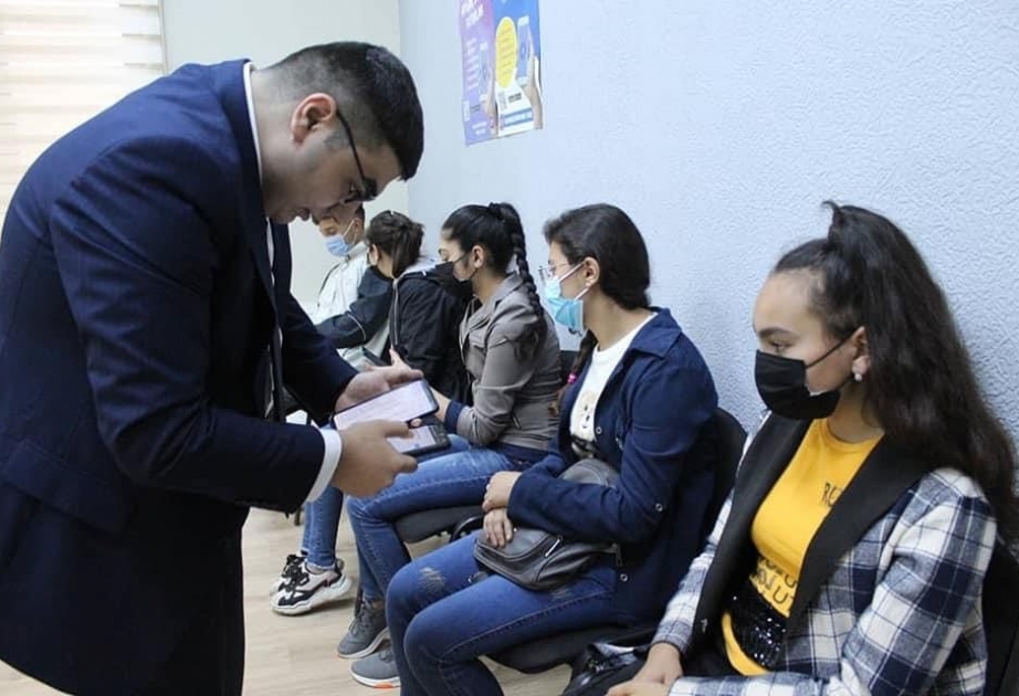 Gədəbəydə gənclərə “Vikipediya” təlimləri keçirilir