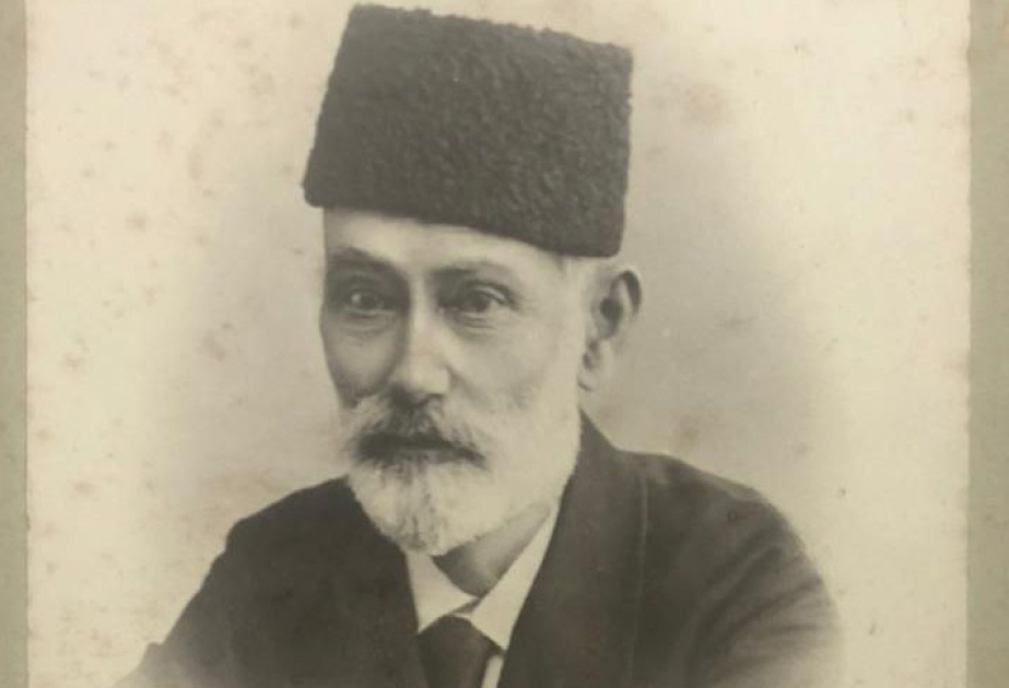 Muzeydə görkəmli mütəfəkkir Həsən bəy Zərdabinin ömrünün son günlərində çəkilmiş fotoşəkli qorunur