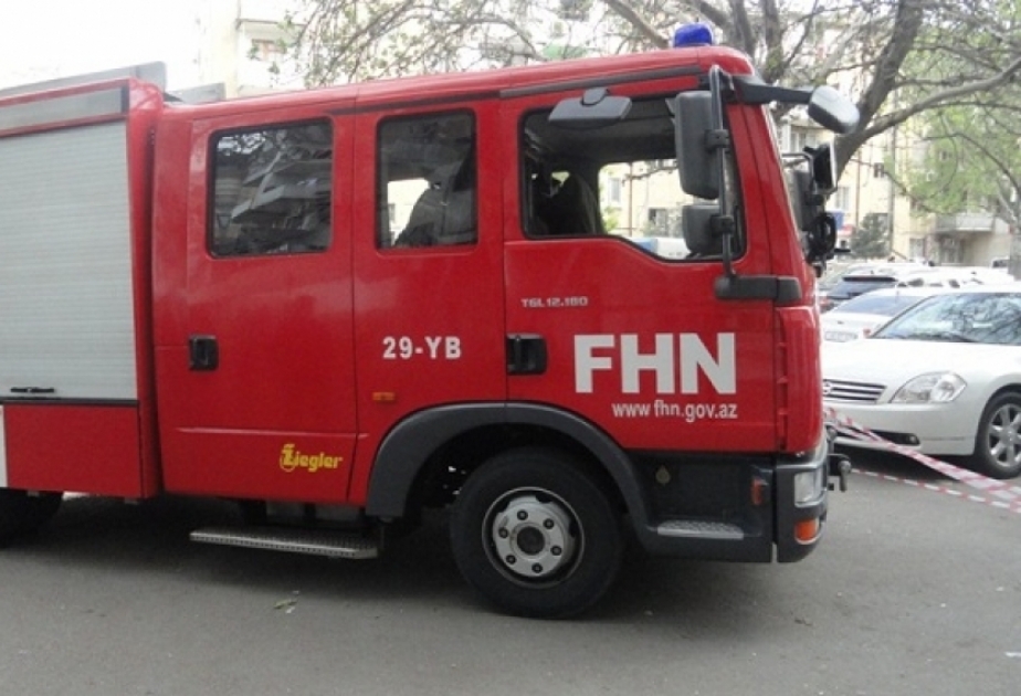 Mingəçevirdə beşmərtəbəli yaşayış binasında yanğın baş verib