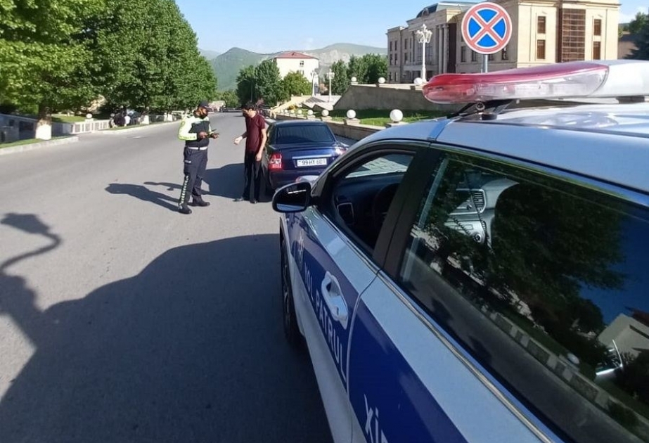 Dayanma-durma qaydalarını pozan sürücülərlə maarifləndirici söhbətlər aparılıb