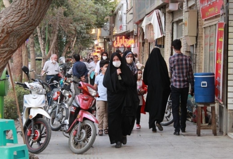 La quinta ola de COVID-19 avanza en Irán a pesar de las restricciones