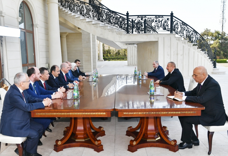 Ilham Aliyev recibió al vicepresidente primero del Partido de la Justicia y el Desarrollo de Turquía