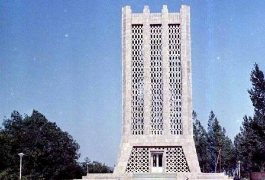 Heykəllər, abidələr şəhəri