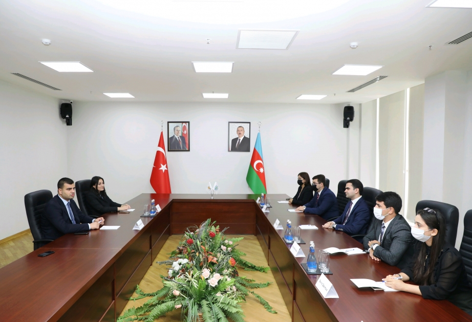 Yeni Azərbaycan Partiyası ilə Ədalət və İnkişaf Partiyası Gənclər birliklərinin rəhbərlərinin görüşü keçirilib