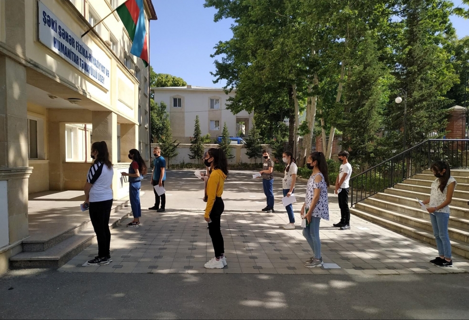 Şəkidə I ixtisas qrupu üzrə qəbul imtahanları 5 mərkəzdə aparılıb