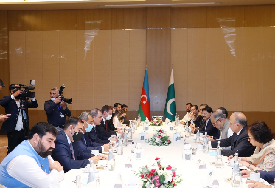 Azərbaycanın xarici işlər naziri Pakistan Milli Assambleyasının sədri ilə görüşüb