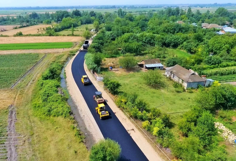 La reconstrucción de la carretera que conecta 5 asentamientos está llegando a su fin en el distrito de Tartar