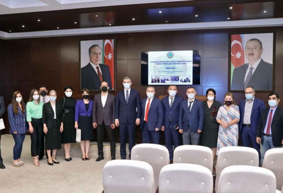 Dövlət Miqrasiya Xidməti yanında İctimai Şuranın üçüncü tərkibinin fəaliyyətinə dair hesabat iclası keçirilib