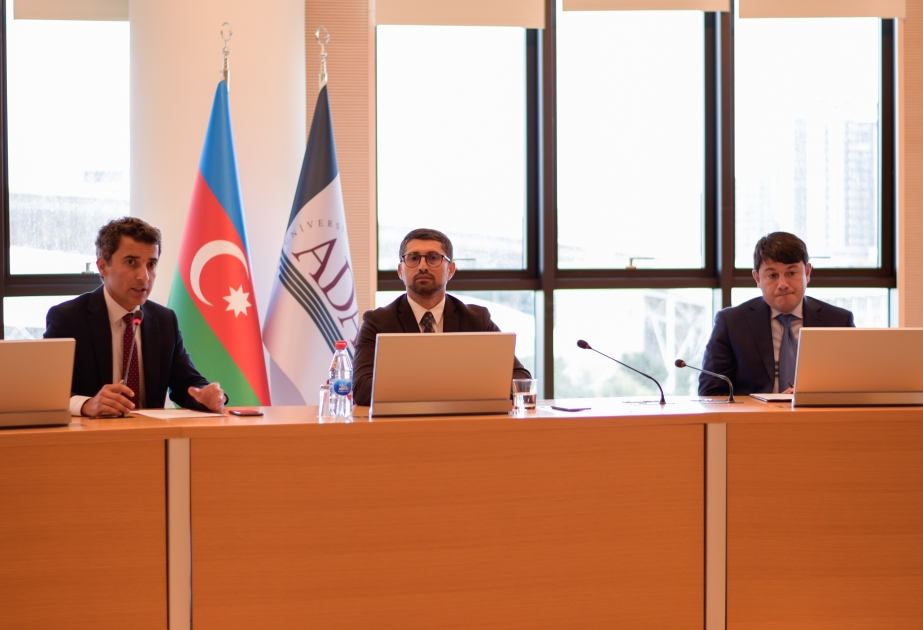 Qarabağ Dirçəliş Fondunun Azərbaycanın xaricdəki səfirləri ilə birgə müzakirə sessiyası keçirilib