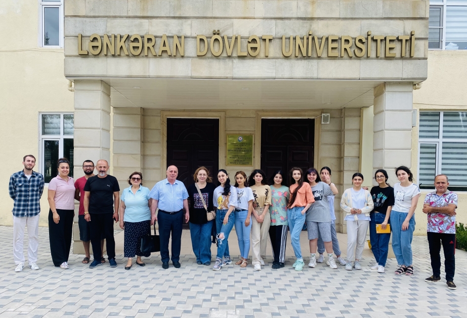 Mədəniyyət və İncəsənət Universitetinin tələbələri Lənkəranda