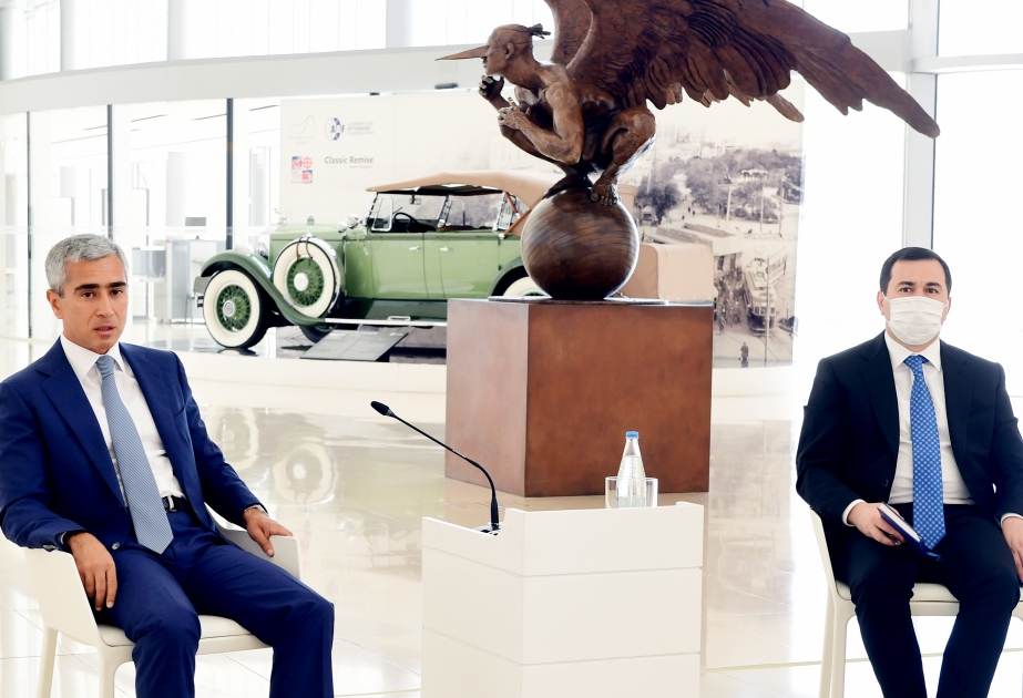Heydər Əliyev Mərkəzində “Yüksəliş” müsabiqəsinin qalibləri ilə görüş keçirilib