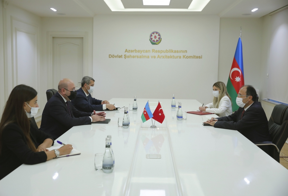 Səfir: Azad olunmuş ərazilərdəki şəhərsalma proseslərində Türkiyənin peşəkar cəmiyyəti bundan sonra da yaxından iştiraka hazırdır