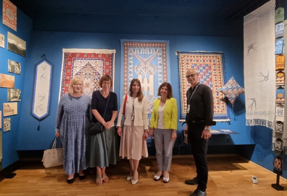 Milli Xalça Muzeyinin direktoru beynəlxalq festivalda məruzə ilə çıxış edib