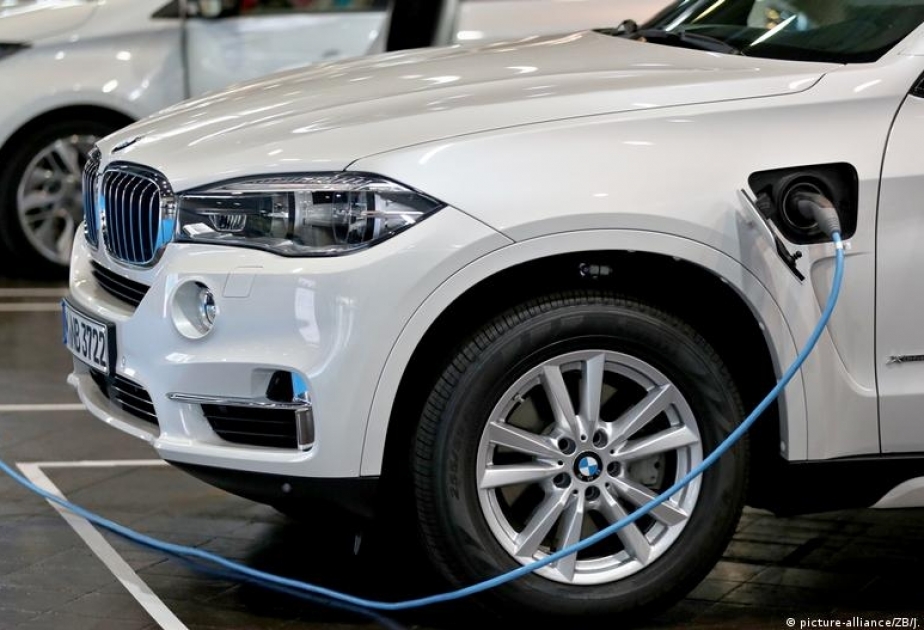 ABŞ yaxın on ildə elektromobillərin satış payını 40 faizə çatdırmaq istəyir