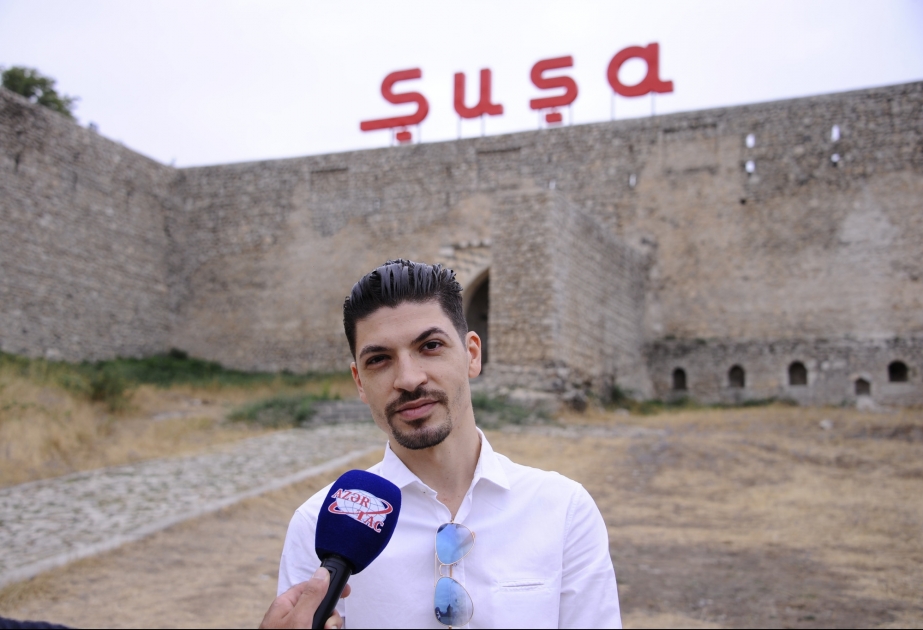 İtaliyalı jurnalist: Şuşanın gözəlliyi məni valeh etdi