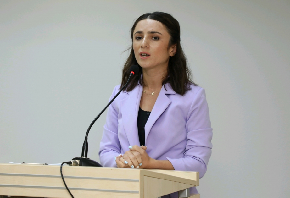 “Peşə təmayüllü siniflərin təşkili” layihəsi ölkə üzrə 2200 şagirdi əhatə edəcək