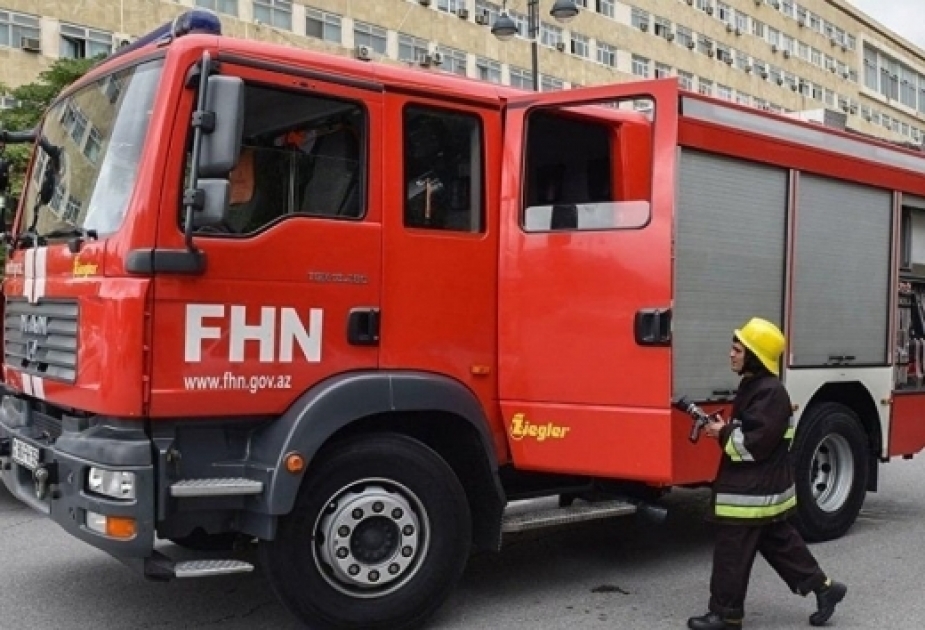Qusar və Xaçmaz rayonlarında ev yanıb