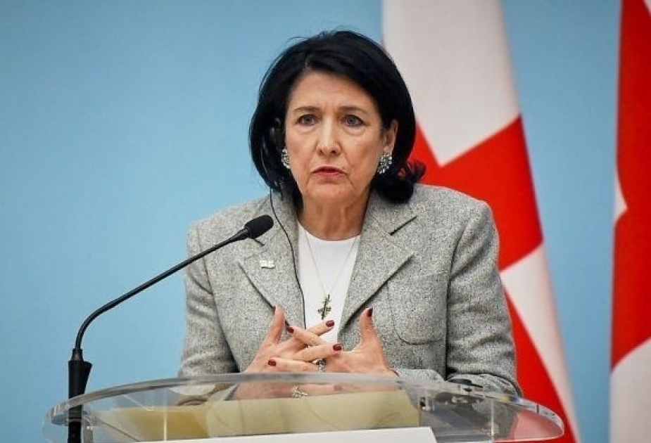 Президент Грузии призвала население страны сделать прививку от коронавируса