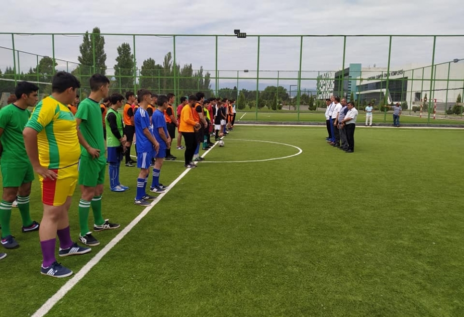“Lənkəran” və “Astara” komandaları minifutbol üzrə “Könüllülər kuboku” turnirinin final mərhələsinə vəsiqə qazanıblar