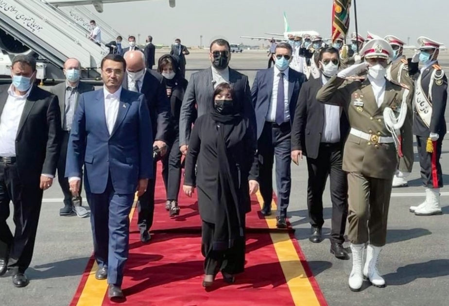 Aserbaidschanischen Parlamentssprecherin Sahiba Gafarova zu Besuch im Iran