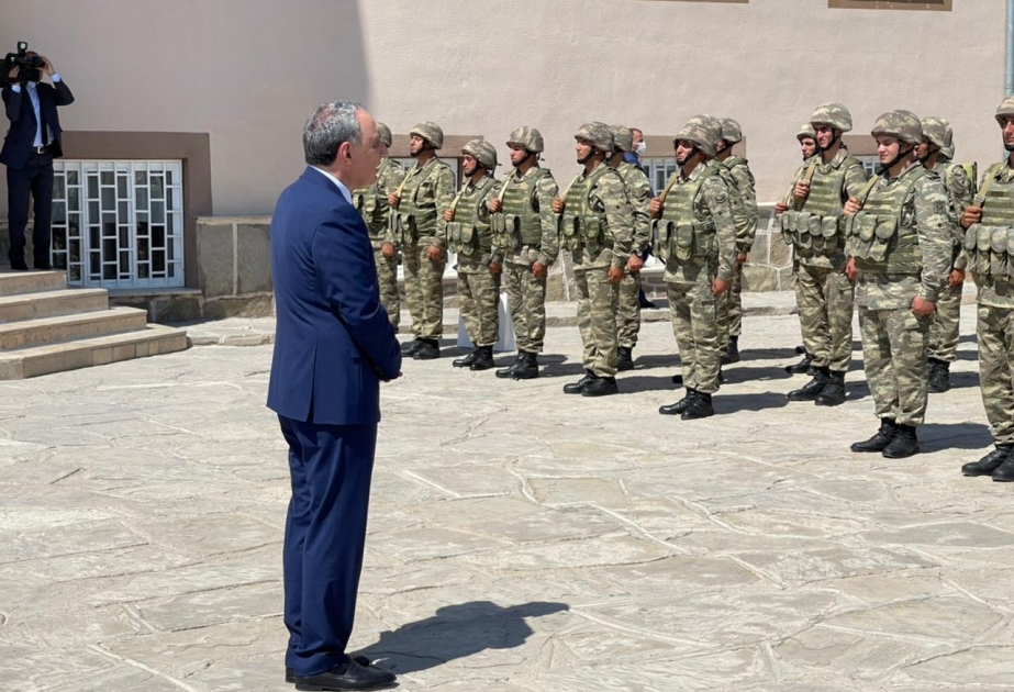 Azərbaycanın Baş prokuroru Sədərək rayonunda hərbi hissədə olub