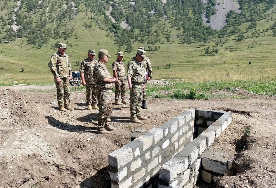 Министр обороны осмотрел строящийся учебный полигон в Кяльбаджарском районе ВИДЕО