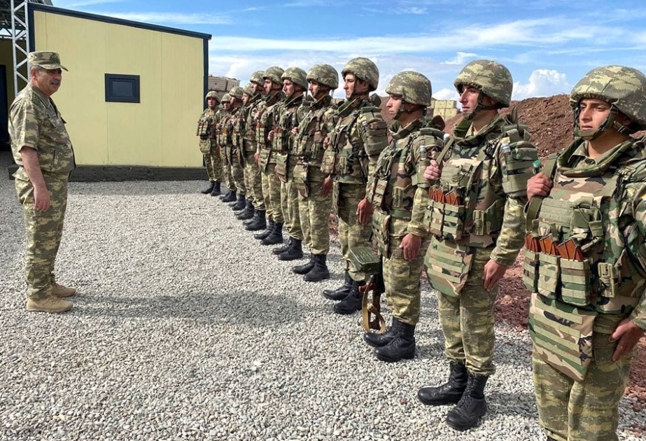Azerbaijani Defense Minister meets military personnel stationed in Kalbajar district VIDEO