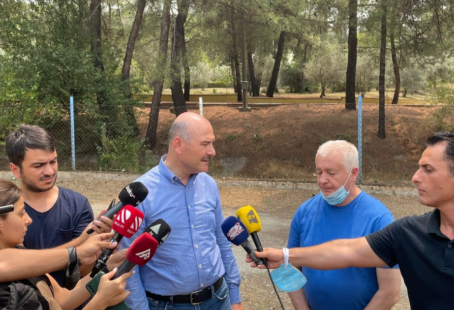 Süleyman Soylu: Azərbaycan həm texnika, həm də şəxsi heyətlə yanımızdadır