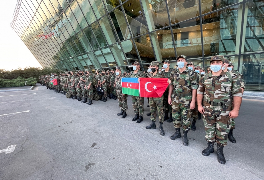 FHN-in yanğın-xilasetmə qüvvələrinin dördüncü qrupu Türkiyəyə yola salınıb VİDEO