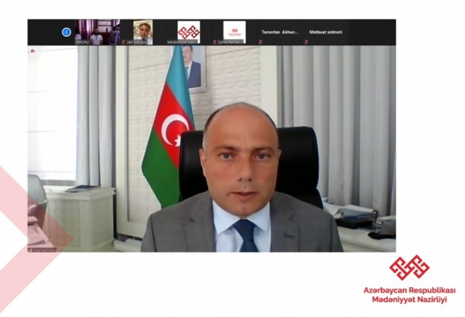 وزير الثقافة يستقبل مجموعة من المواطنين عبر الاتصال المرئي