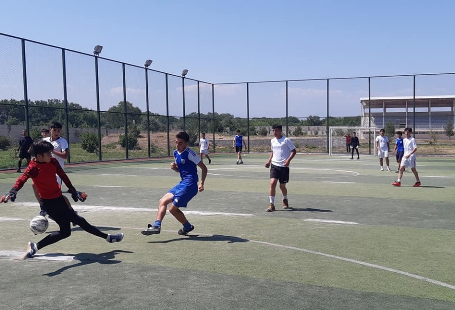 Xaçmaz futbolçuları “Könüllülər kuboku” turnirinin zona mərhələsinin qalibi olub