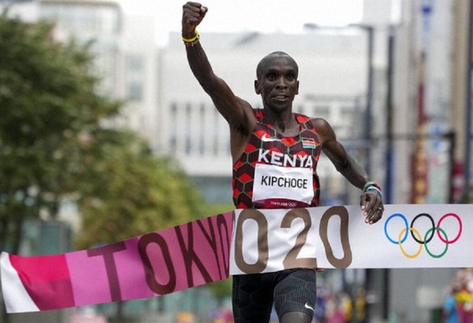 Kenya's Kipchoge wins Olympic marathon title