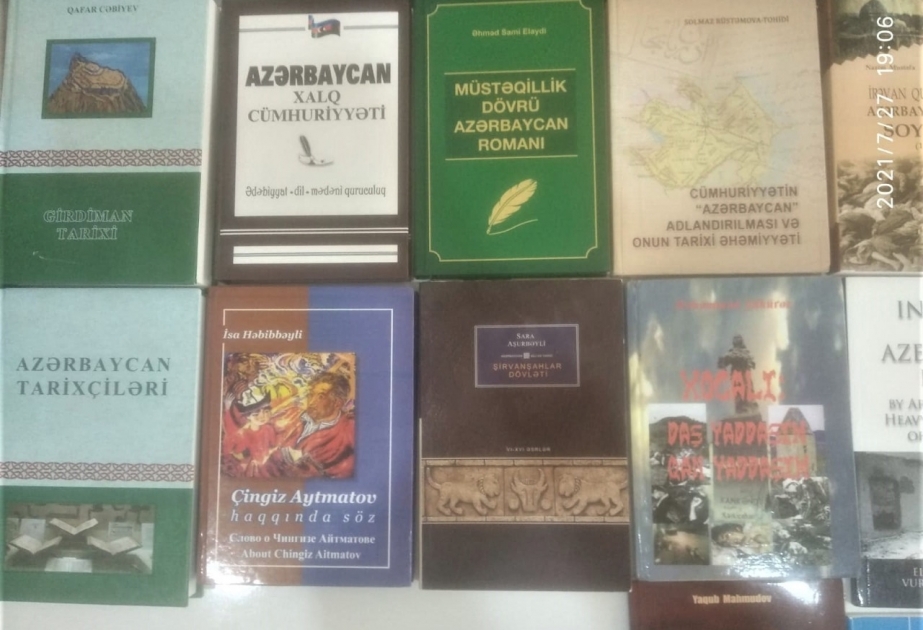 MEK Antalya Azərbaycan Kültür və Dayanışma Dərnəyinə kitablar hədiyyə edib