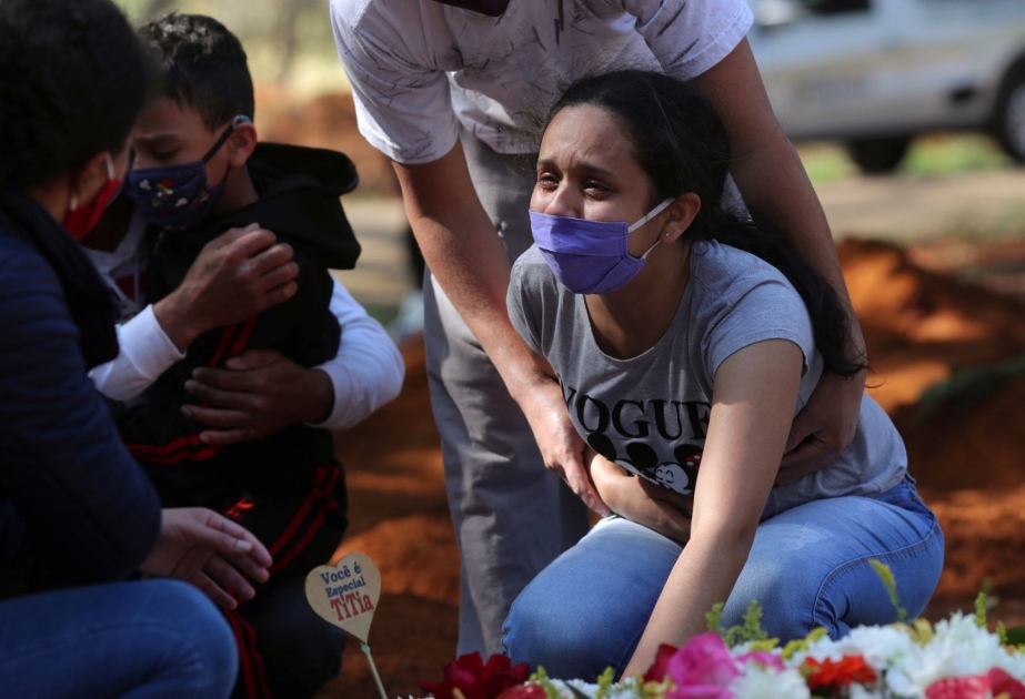 Çilidə COVID-19 qurbanlarının xatirəsinə ikigünlük matəm elan edilib