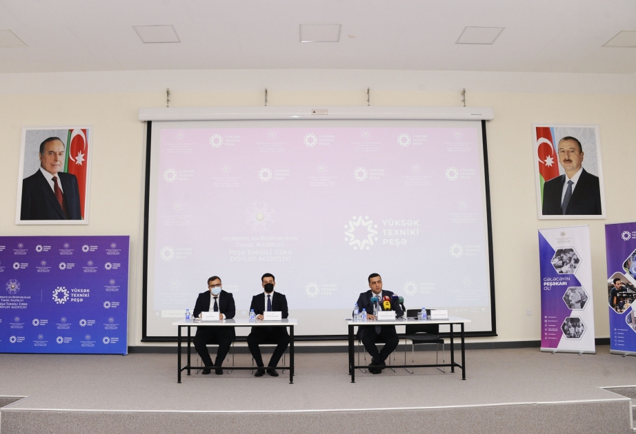 Peşə təhsili müəssisələrinə tələbə qəbulu ilə bağlı mətbuat konfransı keçirilib