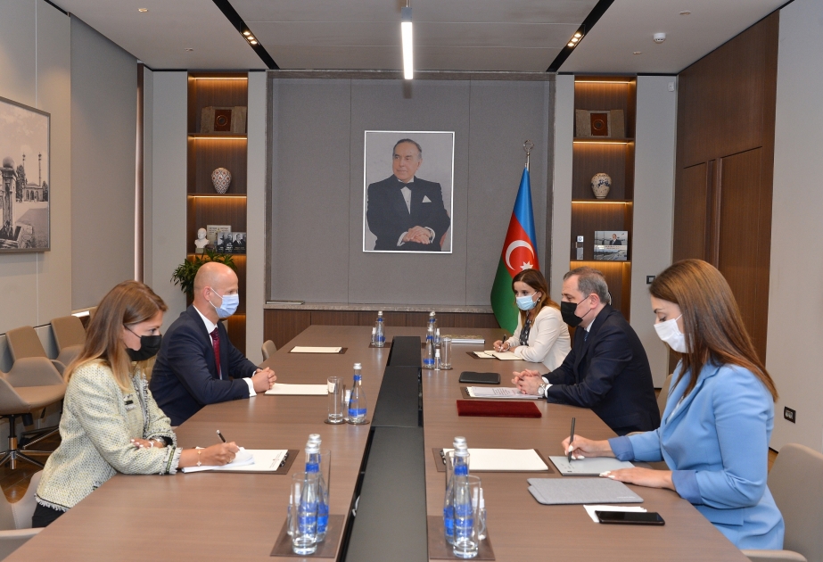 Aleks Haykens: Azərbaycan ilə UNICEF arasında bir çox sahələrdə uğurlu əməkdaşlıq bundan sonra da davam edəcək