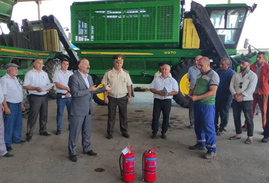 FHN-in Dövlət Yanğın Nəzarəti Xidməti Biləsuvar rayonunda maarifləndirmə tədbirləri keçirib