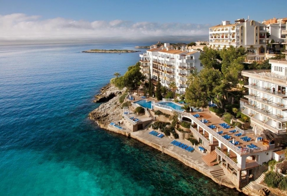 İspaniyada satışa çıxarılan otellərin sayı il ərzində 30 faiz artıb